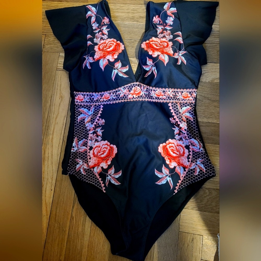 One Piece Bathing Suit Sz 0XL